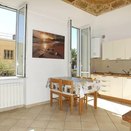 Casa Amico Mare Loano